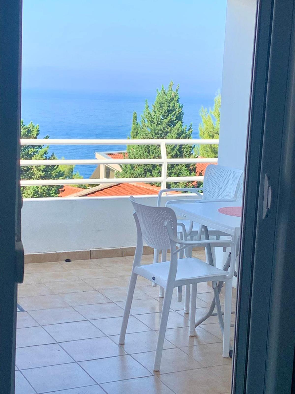 Brankas Apartments Bar Dış mekan fotoğraf