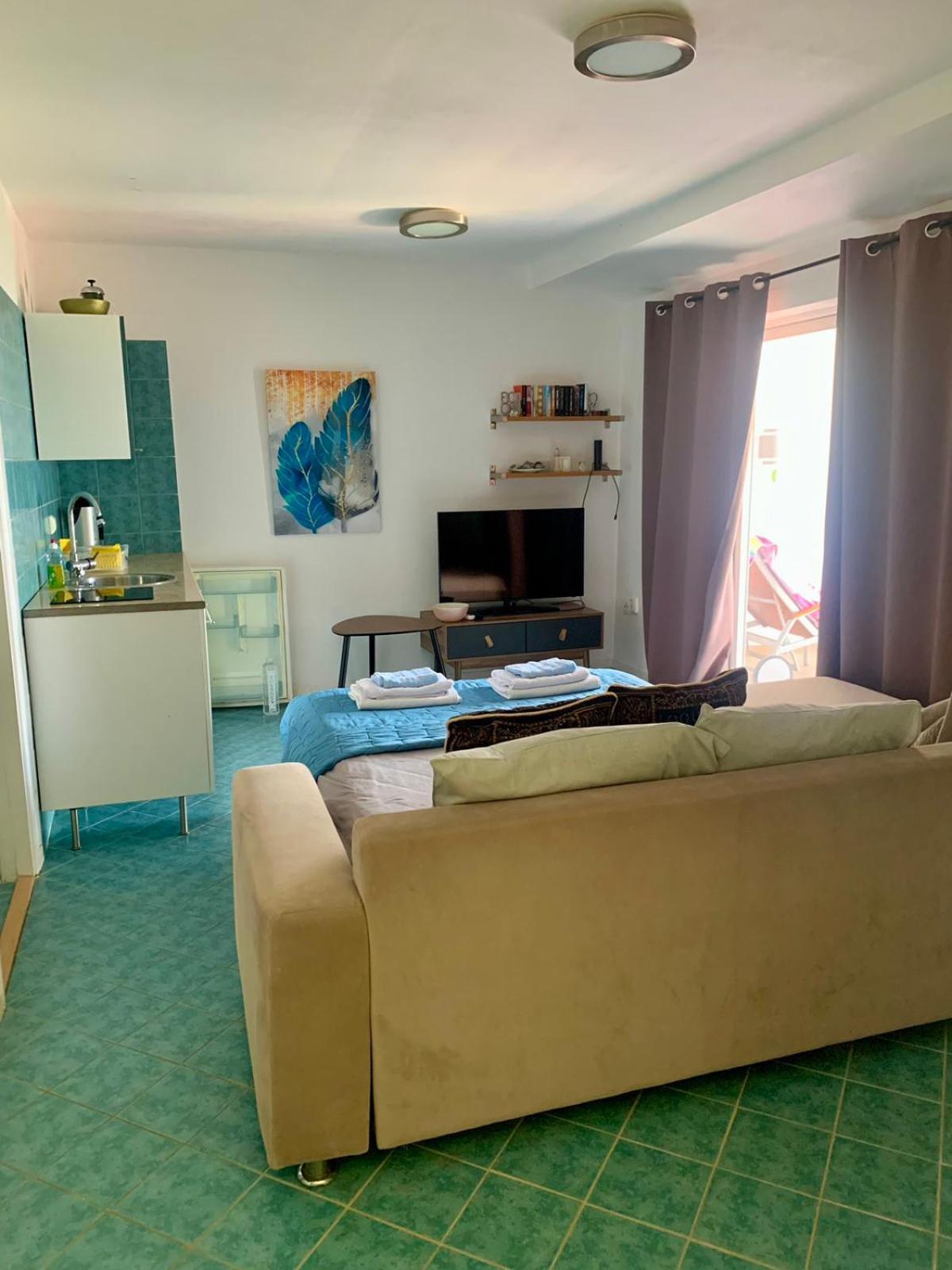 Brankas Apartments Bar Dış mekan fotoğraf