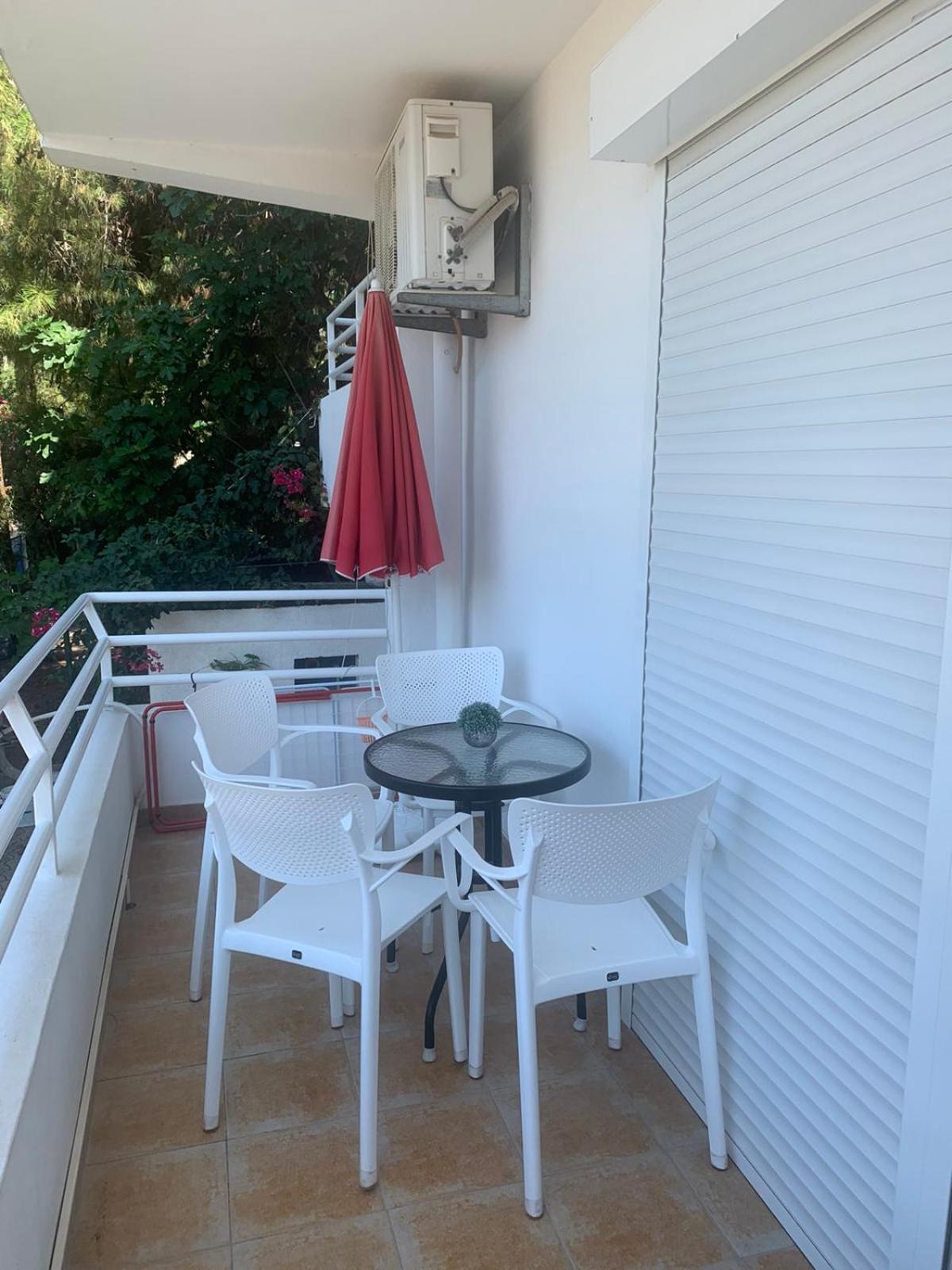 Brankas Apartments Bar Dış mekan fotoğraf