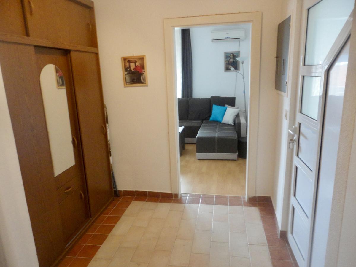 Brankas Apartments Bar Dış mekan fotoğraf