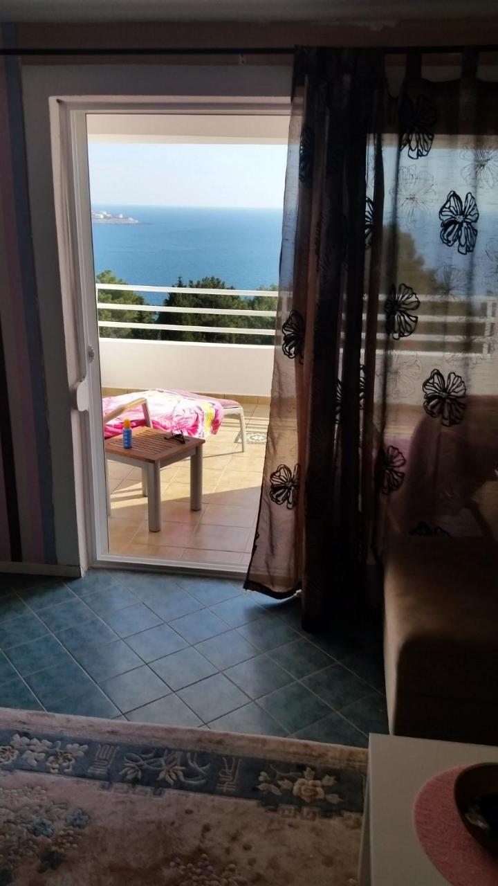 Brankas Apartments Bar Dış mekan fotoğraf