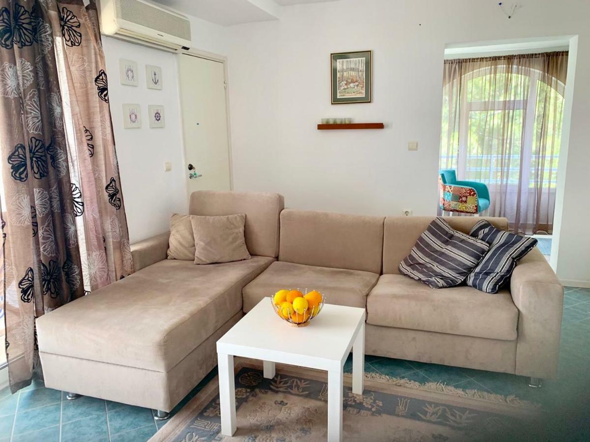 Brankas Apartments Bar Dış mekan fotoğraf